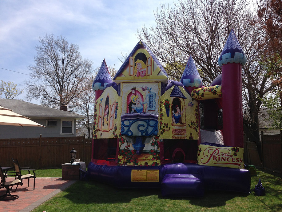 Bounce House Rentals Long Island, NY Showtime Amusements