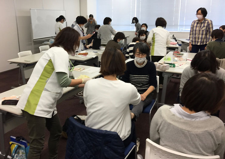 訪問リハビリのリハビリネクスト　出張リハビリ教室