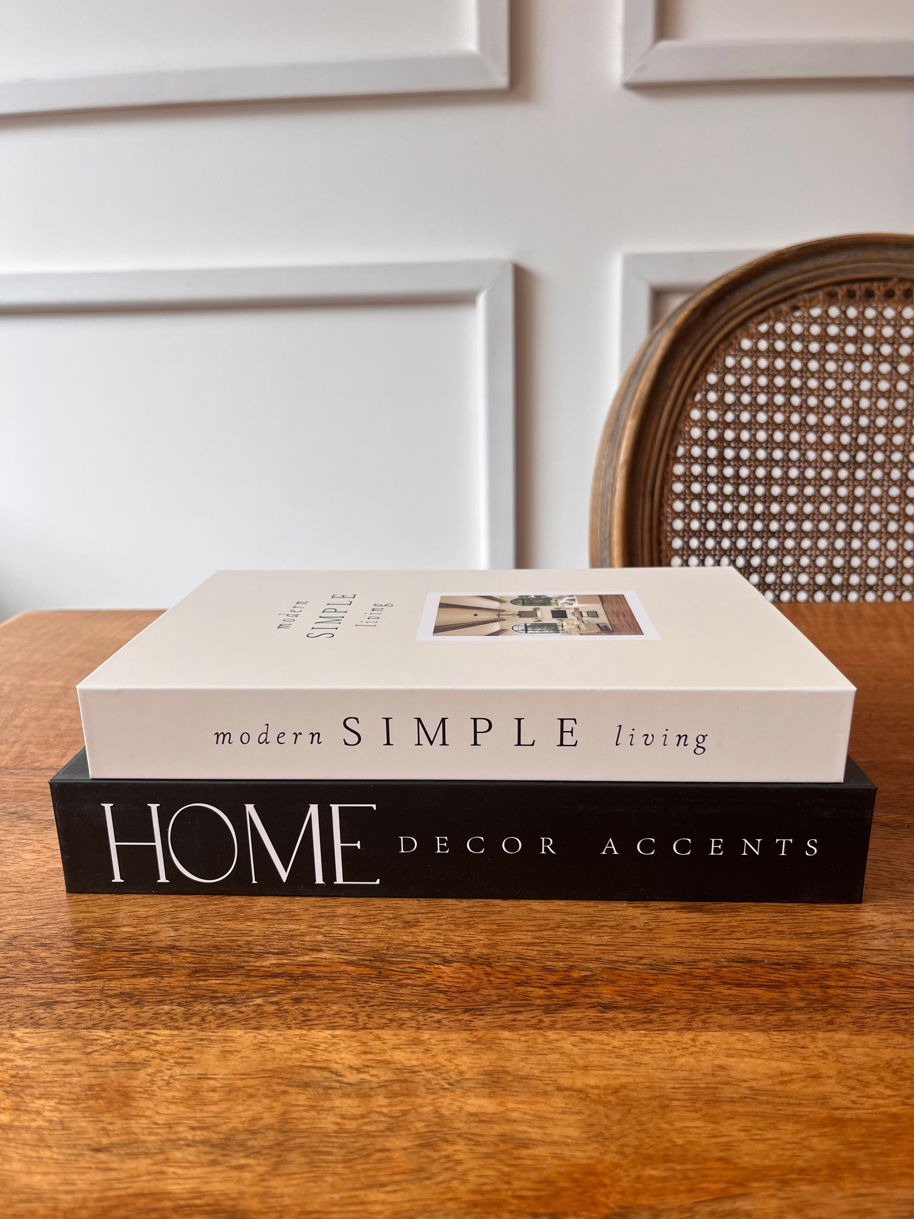 Set x 2 libros decorativos Home & Modern