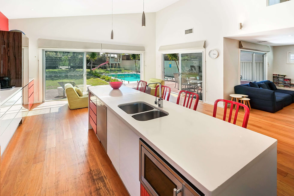 Sydney Northern Beaches holiday accommodation photographer