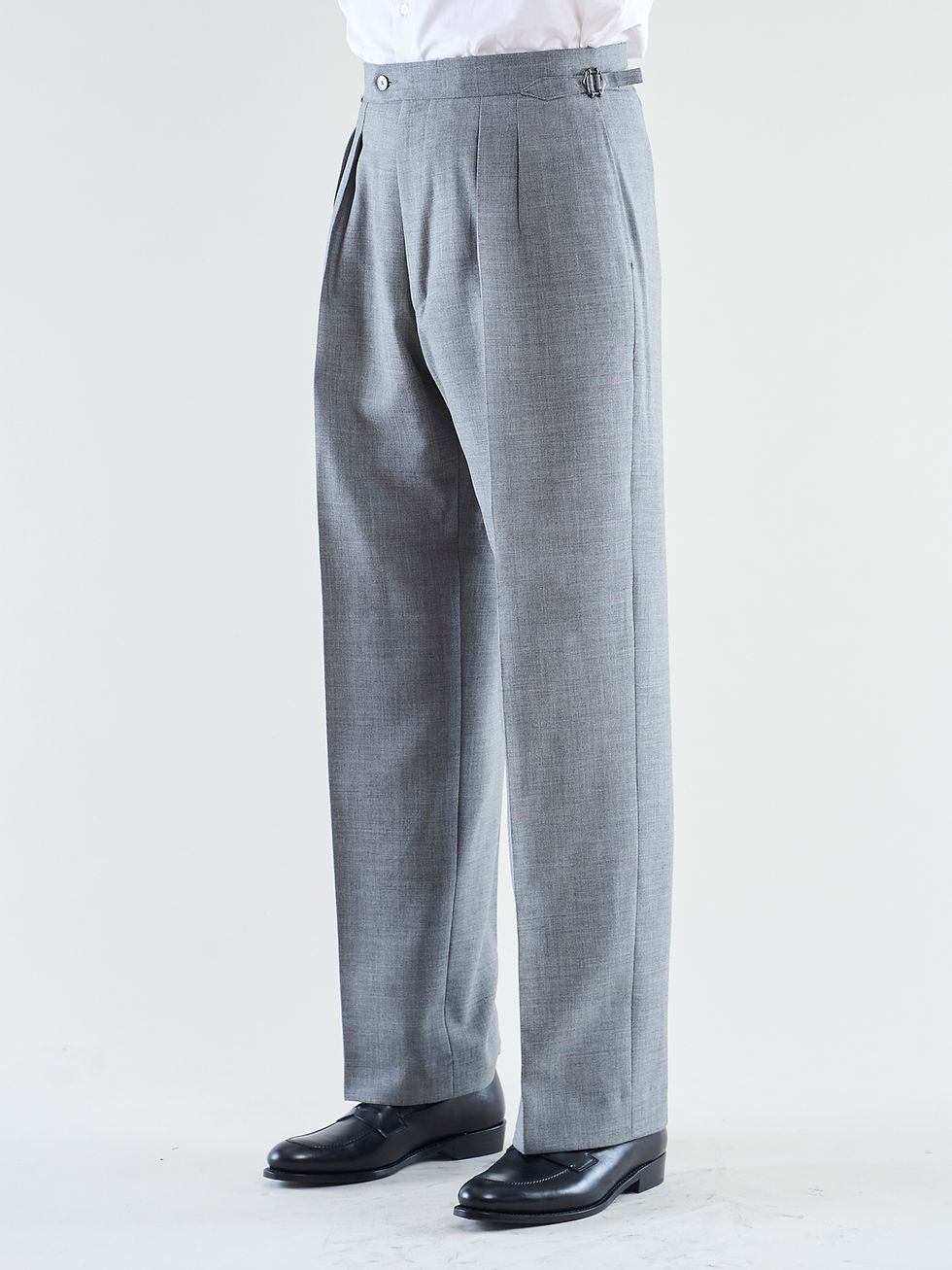 Pantalon en laine froide grise
