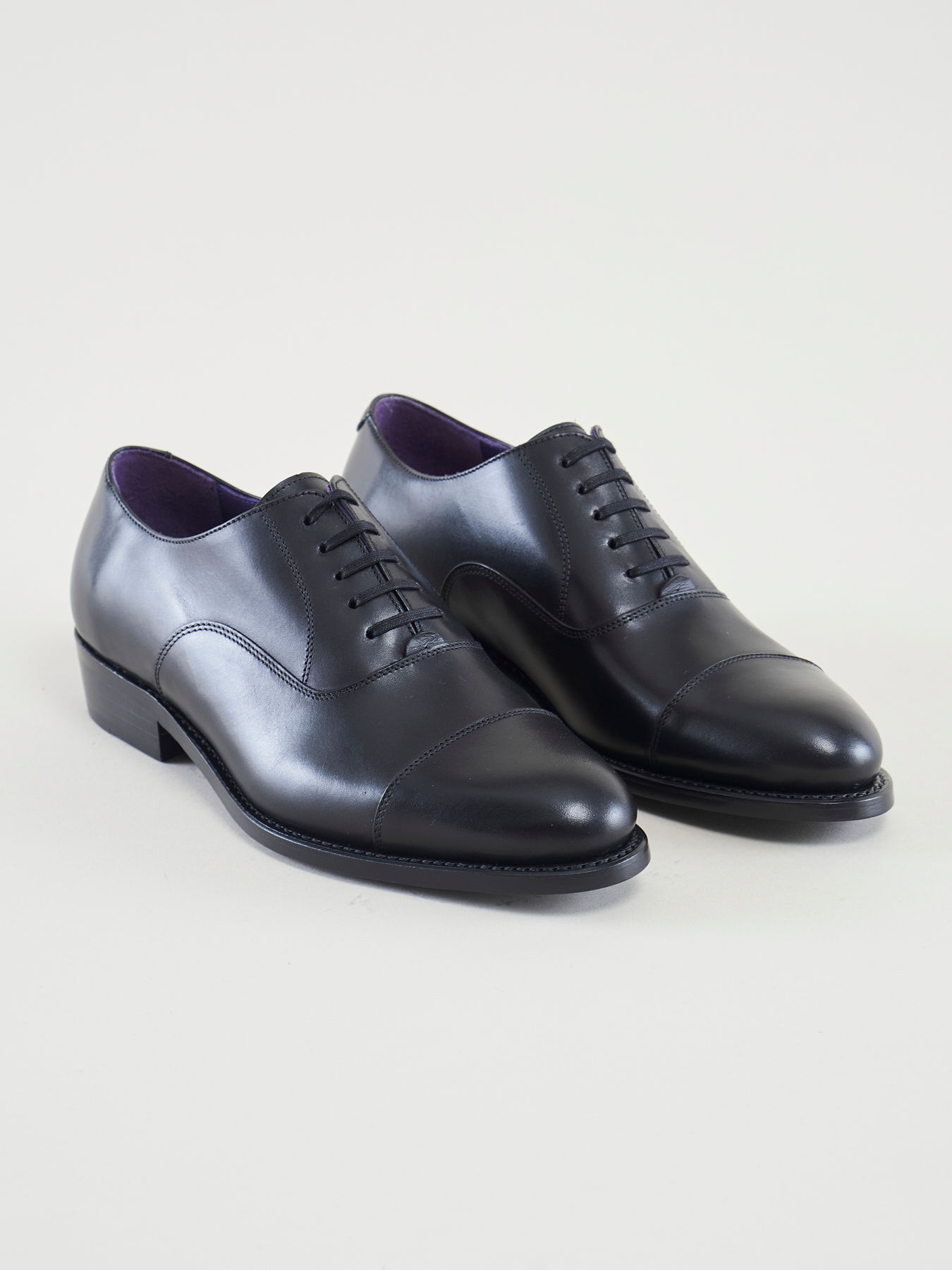 Cap toe black Oxford x Jamais Vulgaire