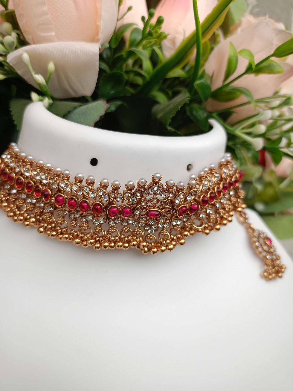 Thumbnail: Antique Multistone Choker Set 