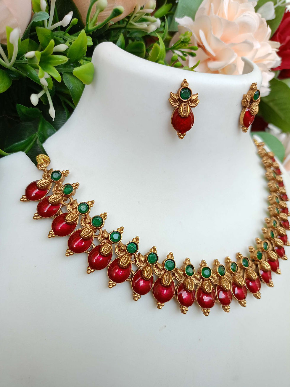 Thumbnail: Antique Enamel Palakka Fusion Necklace Set 