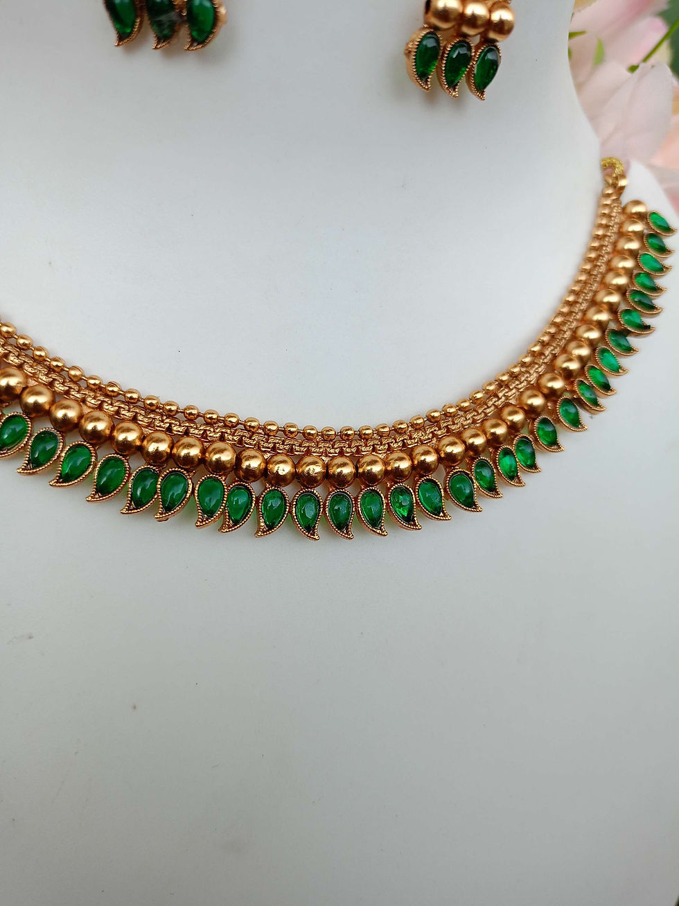 Thumbnail: Kid's Mango Necklace Set 