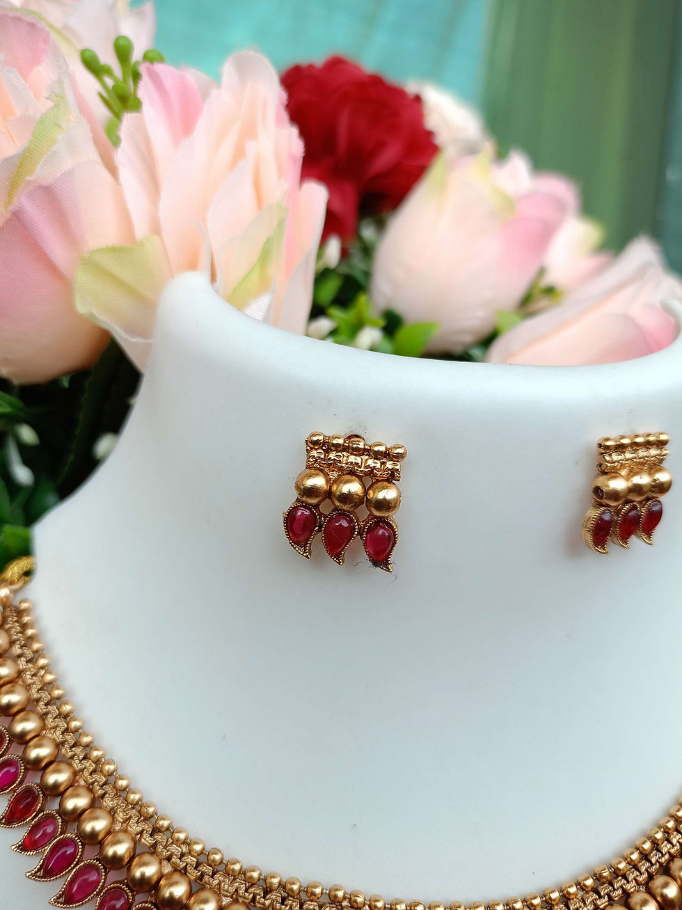 Thumbnail: Kid's Mango Necklace Set 
