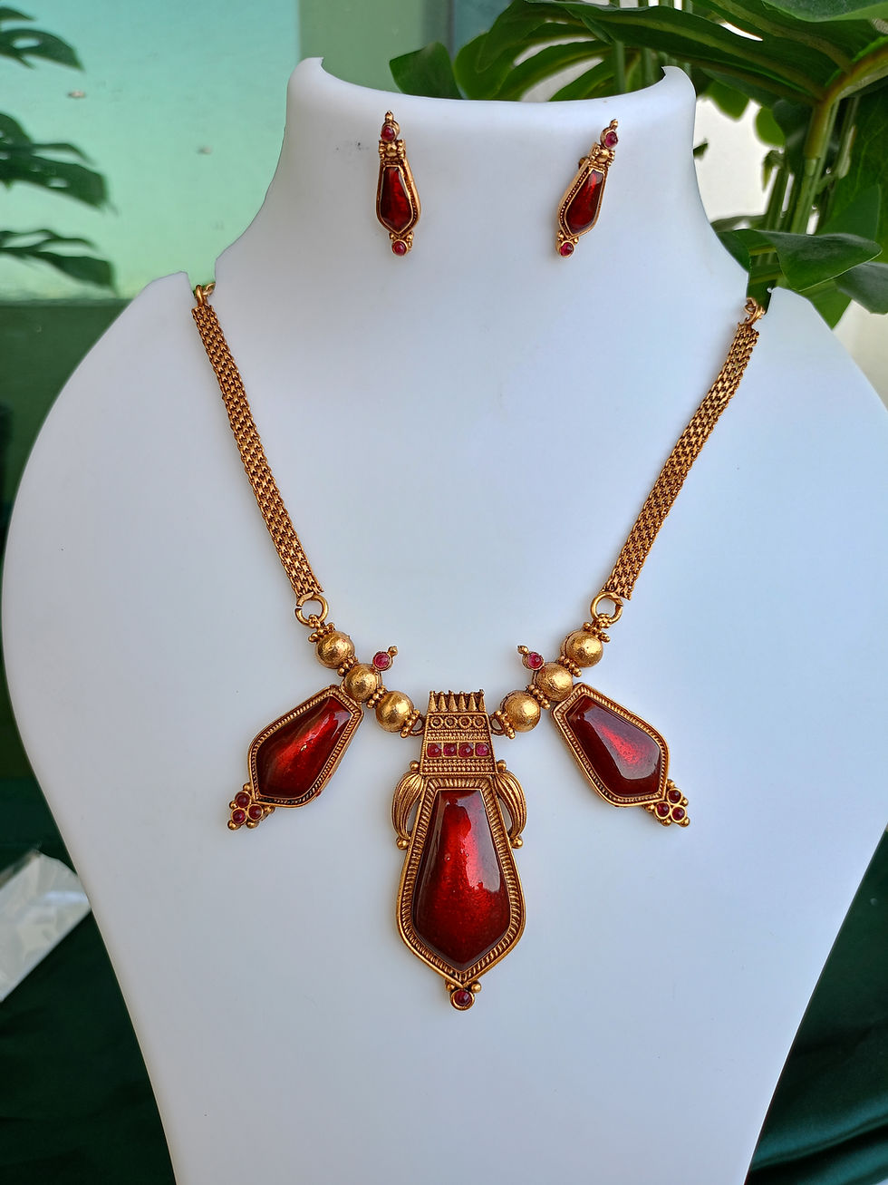 Thumbnail: Enamel Nagapadan Necklace Set