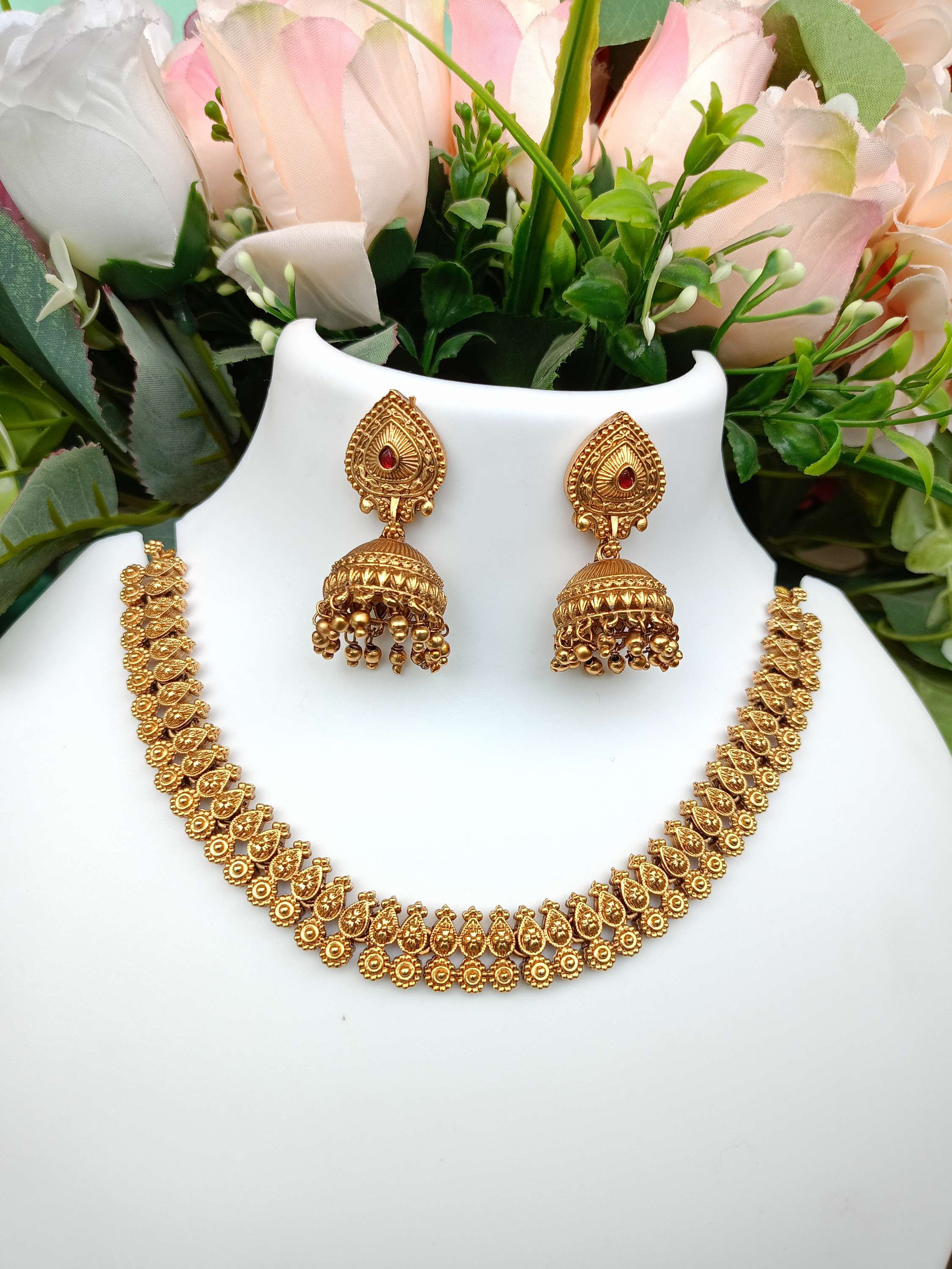 Bestseller Antique Non Idol Necklace Set