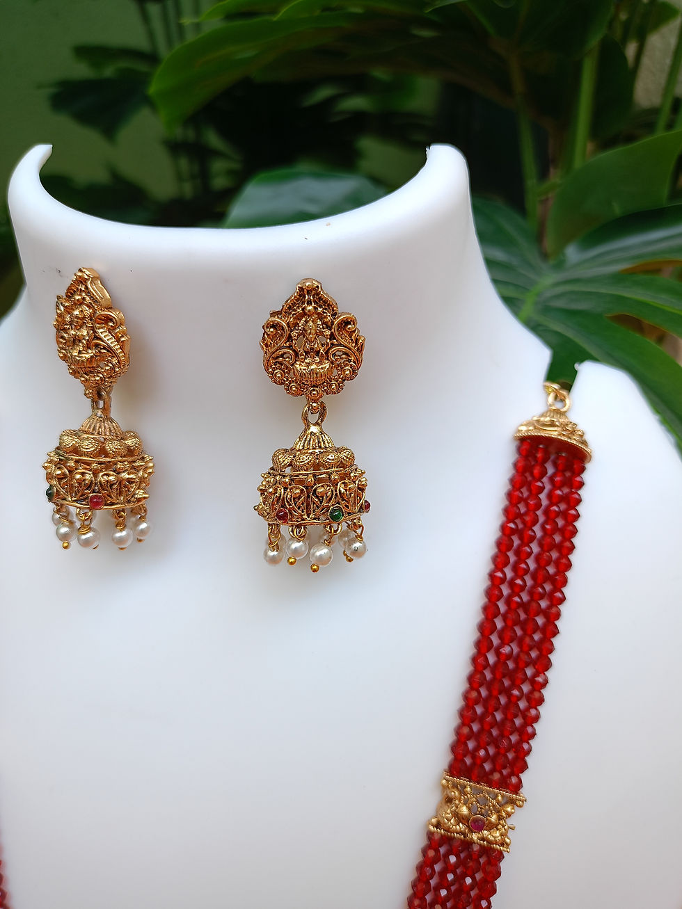 Thumbnail: Bead Chain Lakshmi Pendant Haram Set 