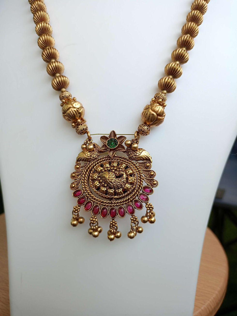 Thumbnail: Non Idol Reversible Pendant Chain Set 