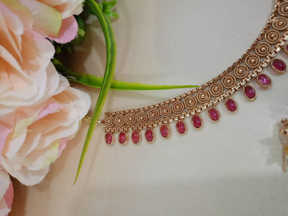 Thumbnail: Gold Spiral & Ruby Stones Necklace Set