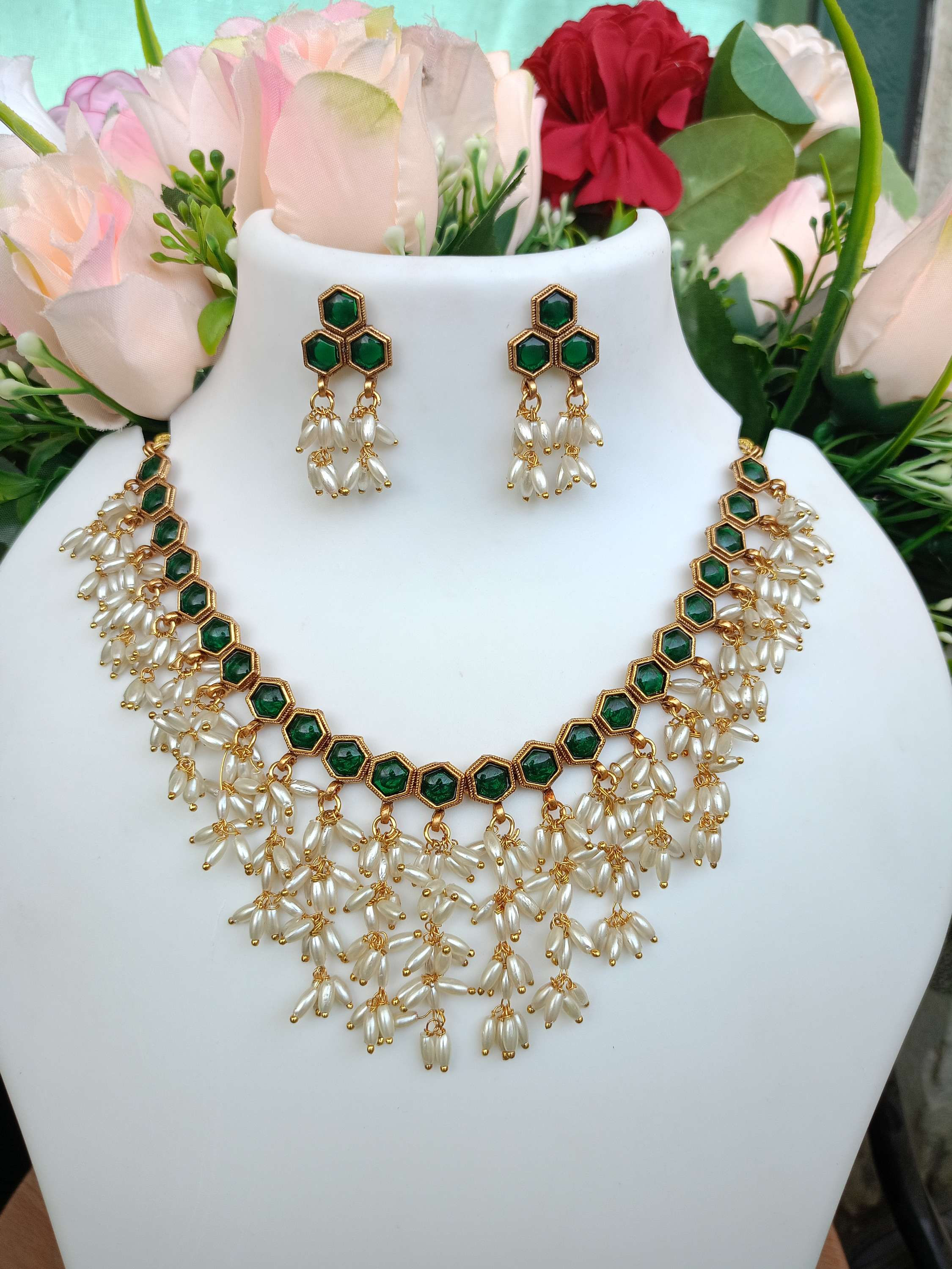 Green Hexa Rice Pearl Guttapusalu Necklace Set 