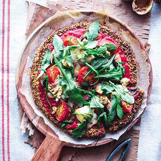 Pizza et sa pâte au chou-fleur