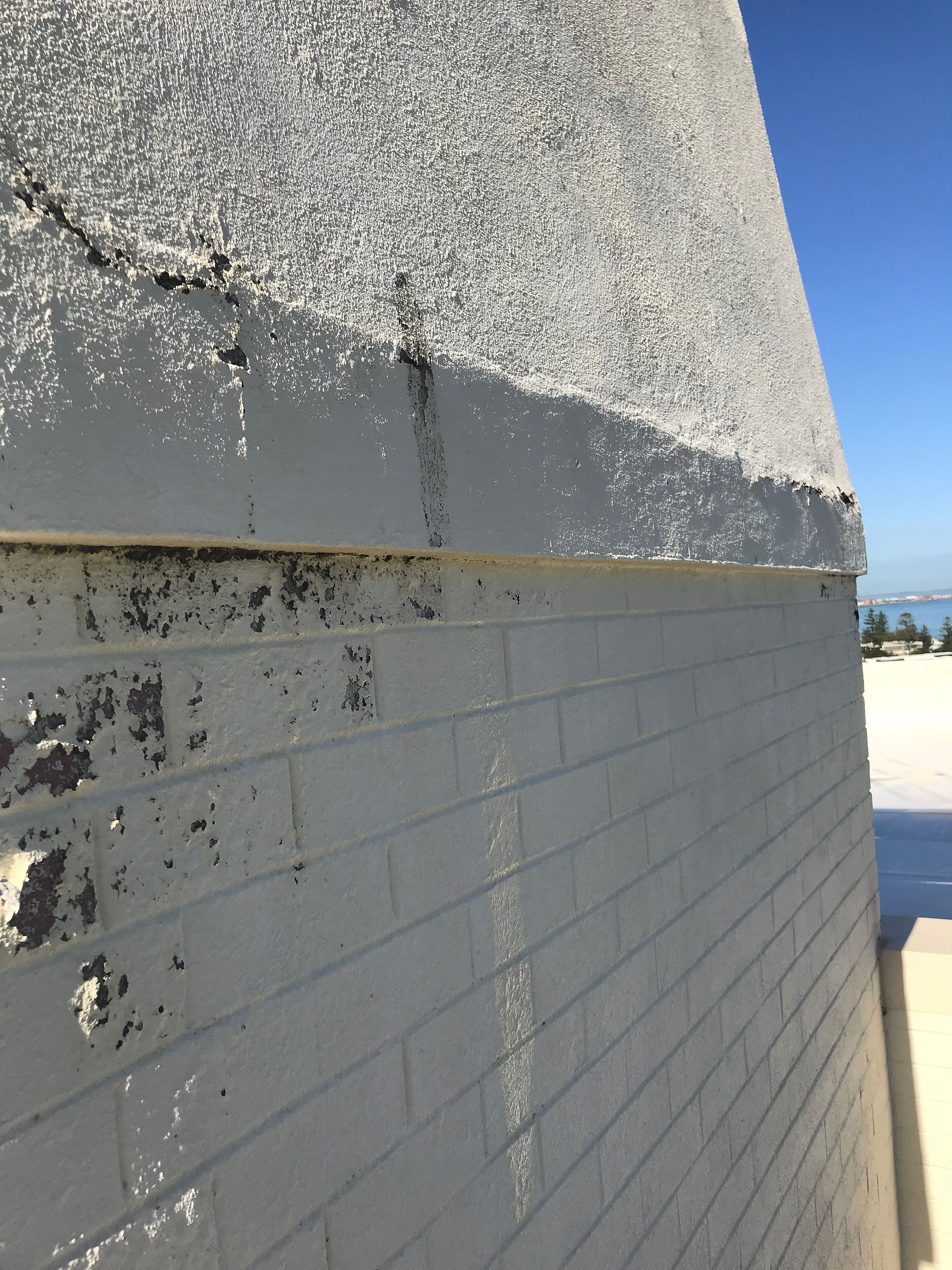 Conspar has been engaged to investigate long-standing roof leak problems at this strata-managed apartment complex in Cottesloe