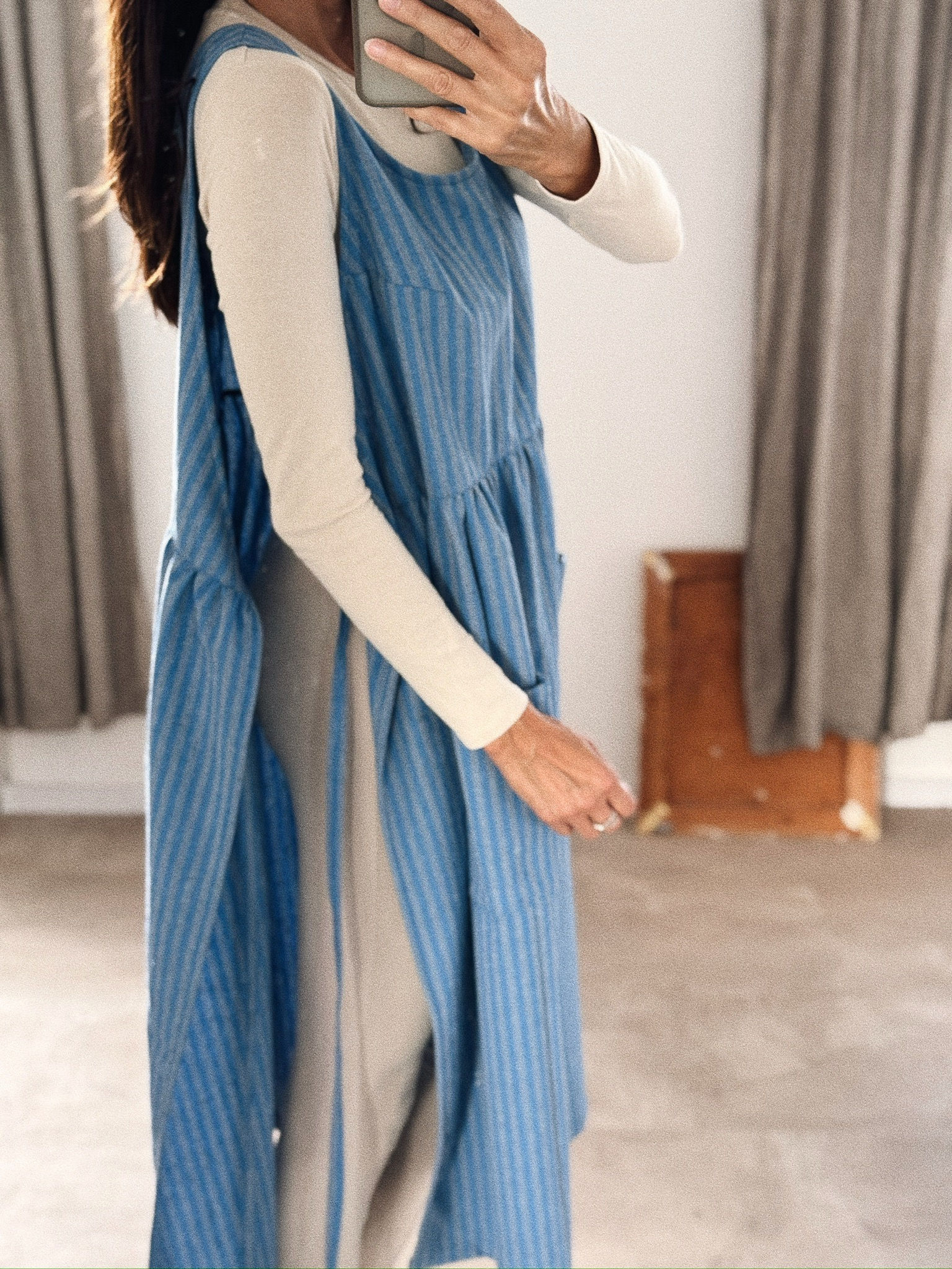 Retro-Schürzenkleid – Recycelter Denim – blaue Streifen