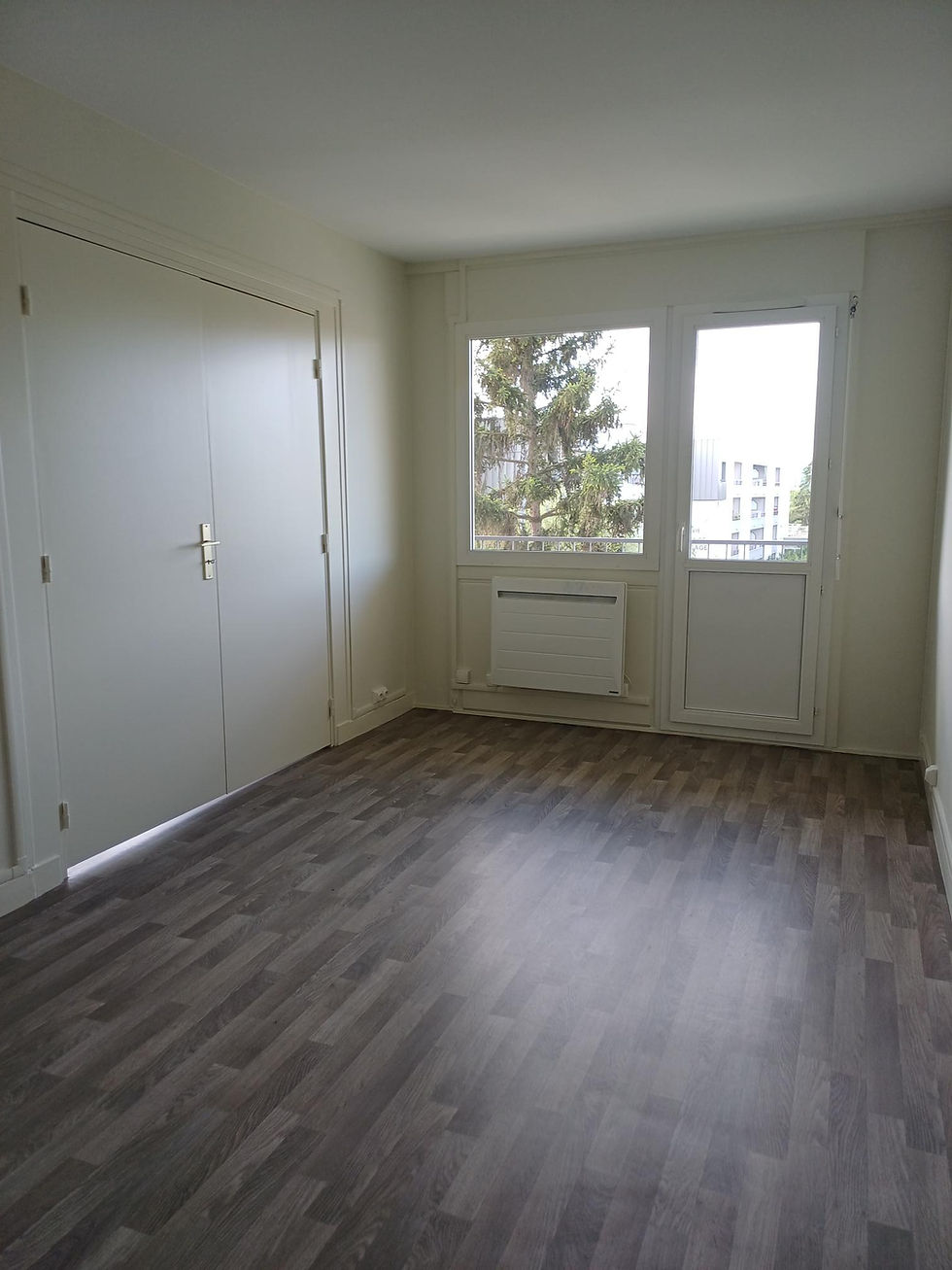 Miniature : Réf:19.148 5 pièces - 93330 NEUILLY/ MARNE