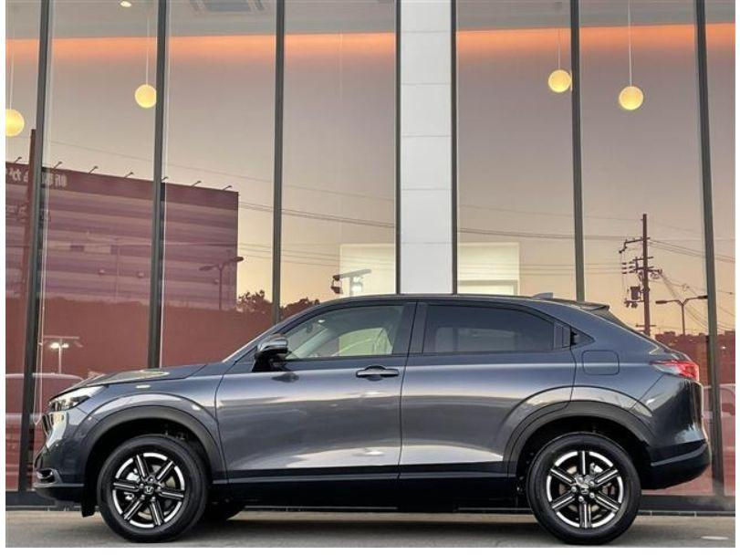 Thumbnail: HONDA VEZEL X