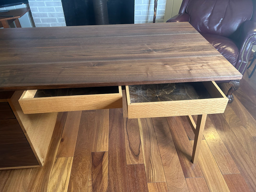 Thumbnail: Modern Contemporary Desk