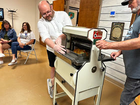 Bread Baking Contest slicing