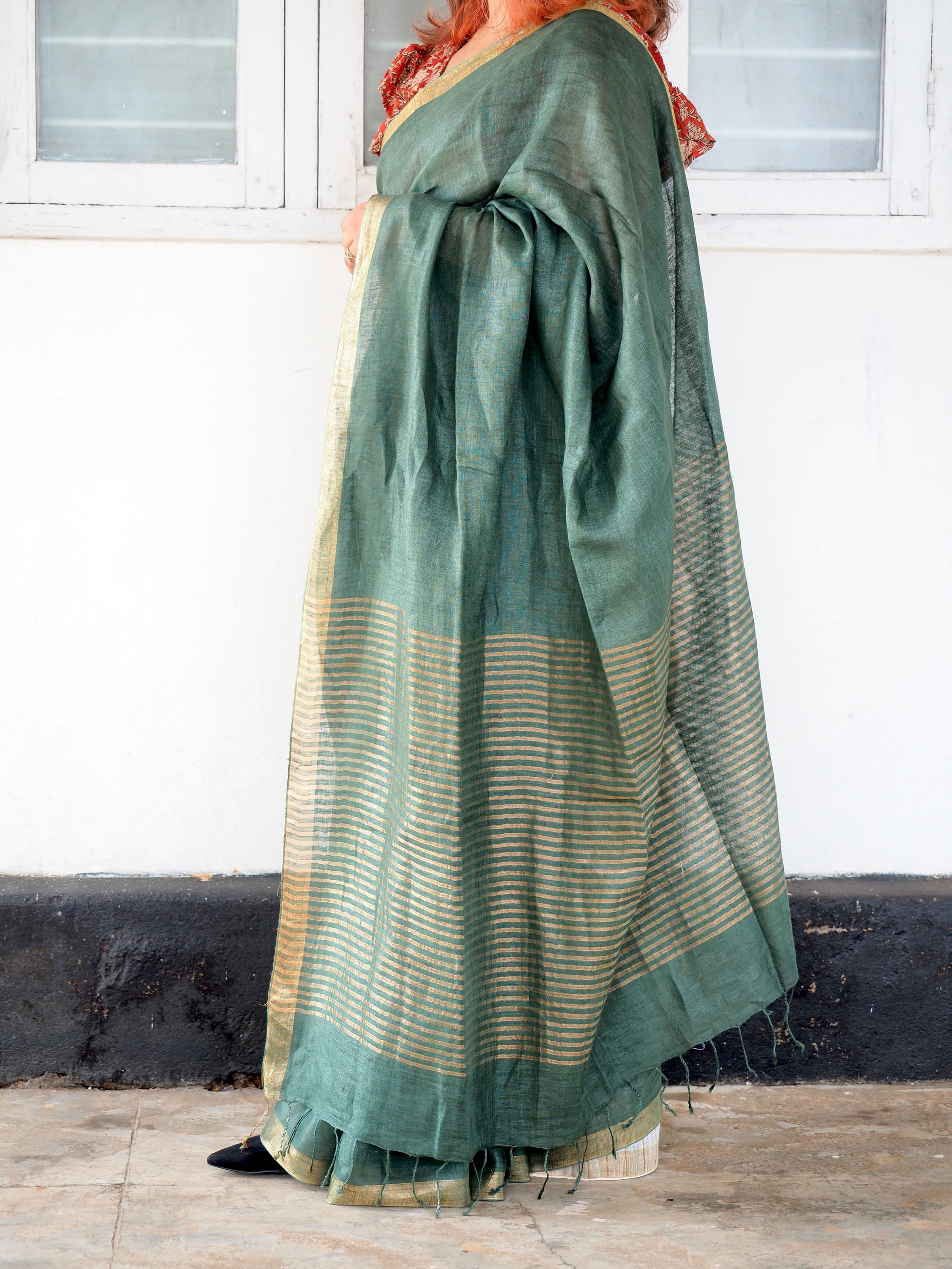Agate Linen Saree