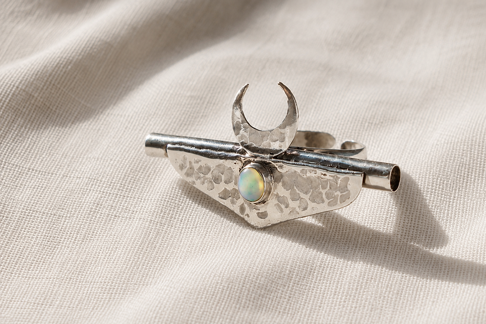 Miniaturbild: Anillo Luna