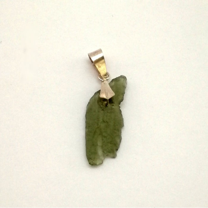Miniatura: pendente de moldavite