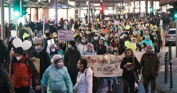Bundesweite Demos gegen Corona-Regeln
