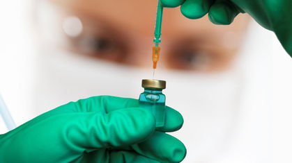 Coronavirus-Impfstoffe Biontech und Moderna: Nach 14 Monaten noch immer keine finale Zulassung