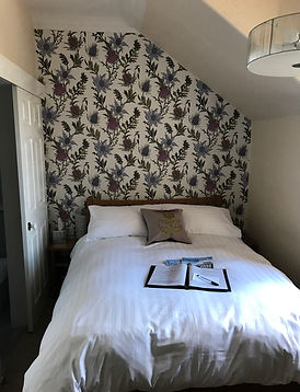 Ravenswood Guest House bedroom