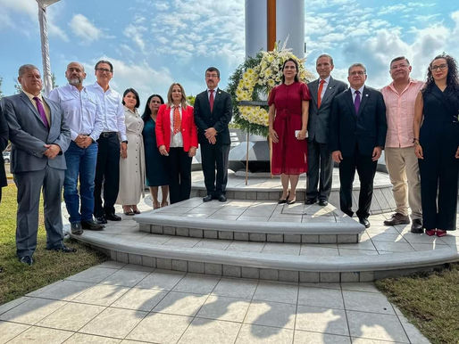 Ceremonia conmemorativa y el homenaje a quienes impulsaron en Tampico la creación de las escuelas de medicina y derecho