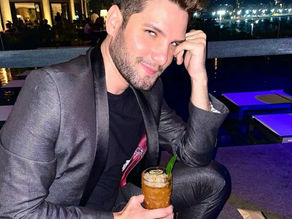 Querido entre os Atores o Dentista e Ator Fábio Alencar vem se destacando por seu carisma e atendime