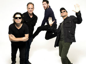 BARÂO VERMELHO está lançando VIVA, seu primeiro álbum de musicas inéditas depois de 15 anos.