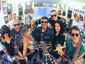 Dica de Diversão ..Blitz faz a festa no aniversário do Bondinho Pão de Açúcar Banda, que foi pioneir