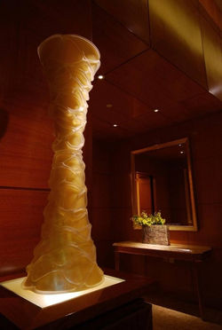 Nicholini’s_Italian_Restaurant_,Conrad_Hotel,_Hong_Kong_2