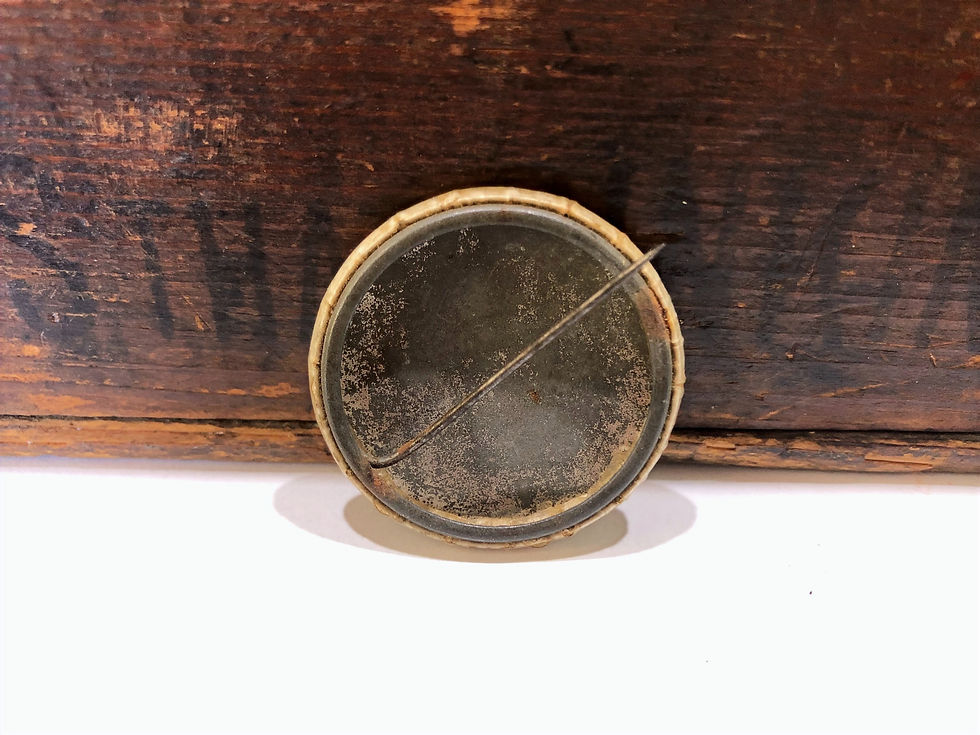 King George pin badge