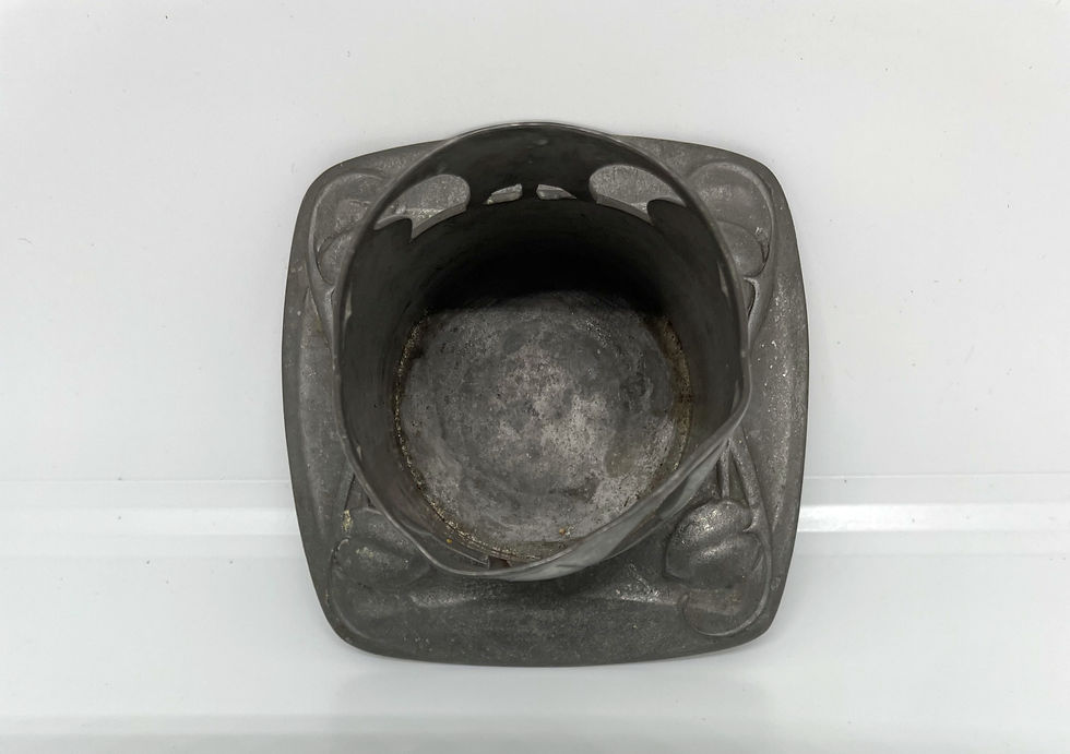 Thumbnail: art nouveau pewter stand