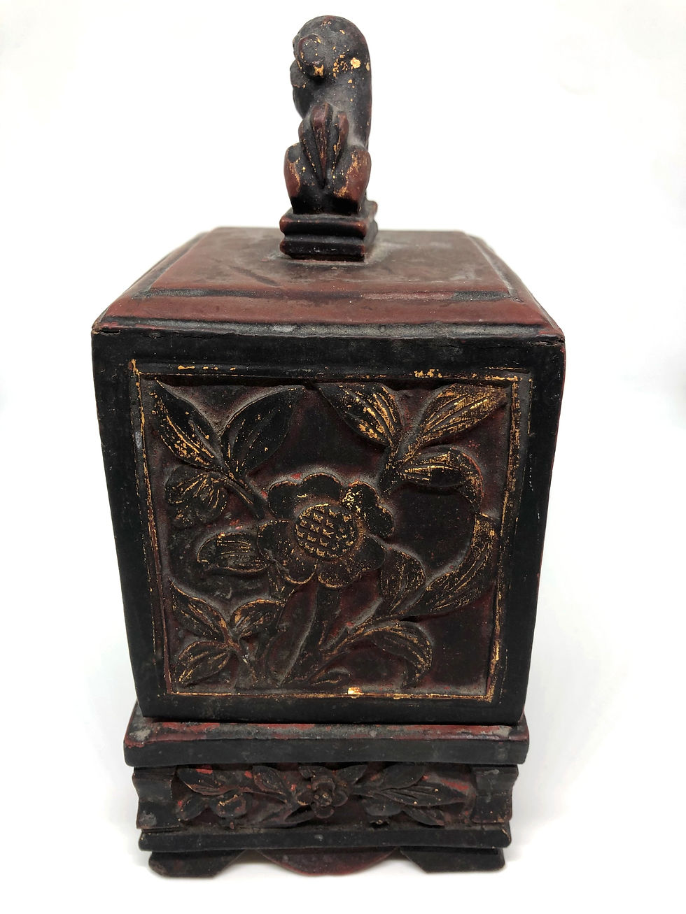 Thumbnail: antique carved Chinese seal box