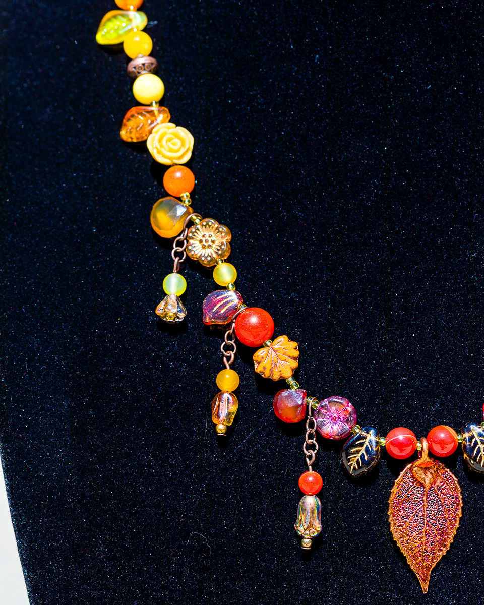 Thumbnail: Plated Leaf Fall Color Gradient