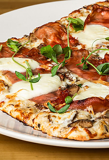 Pizza-Truffe-Bocconcini-web.jpg
