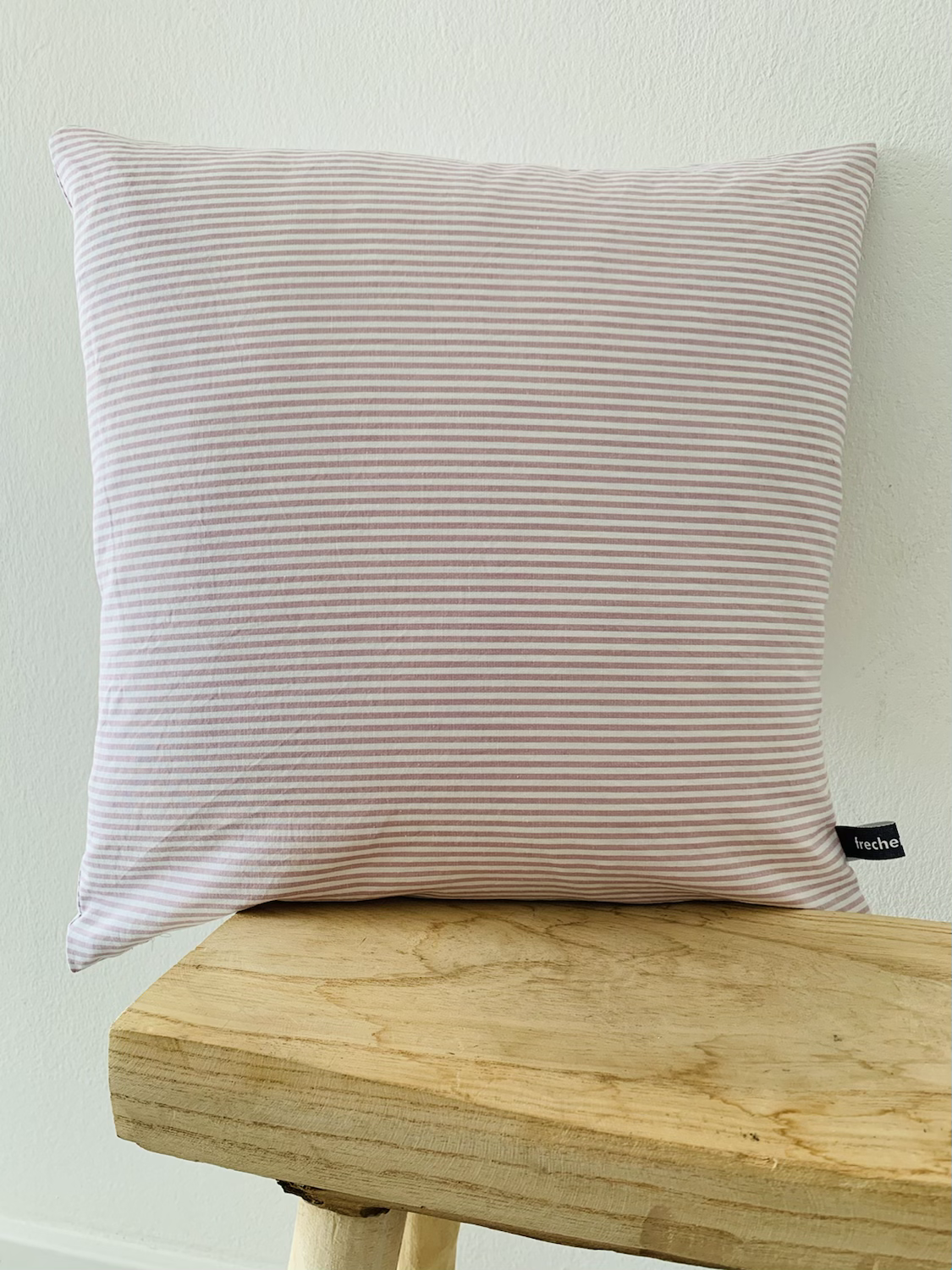 Kissenhülle - schmale Streifen 