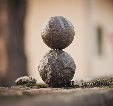 Balancing Steine