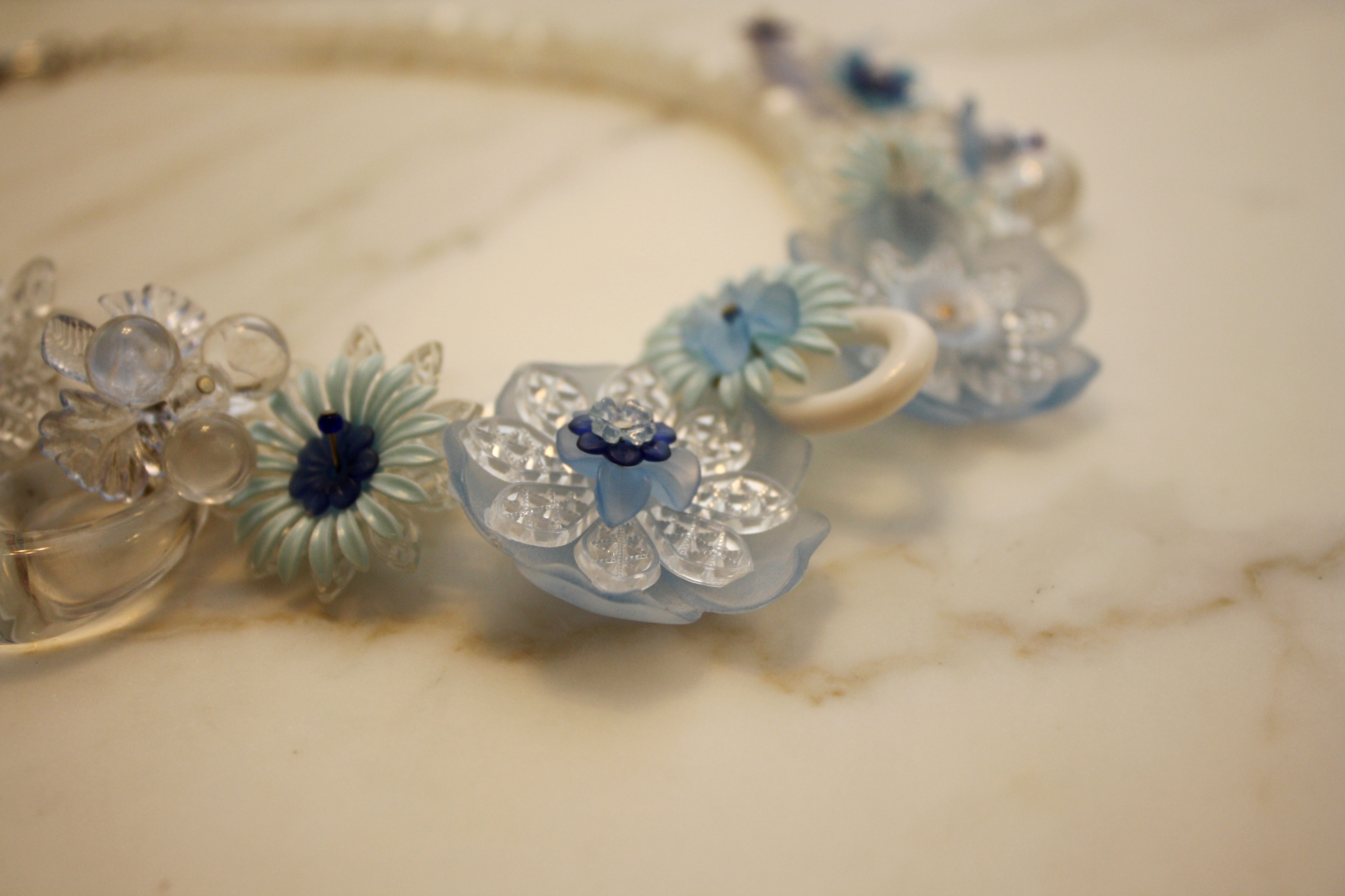 Vintage Blue and White Lucite Beaded Necklace with Assembled Flowers and Leaves
