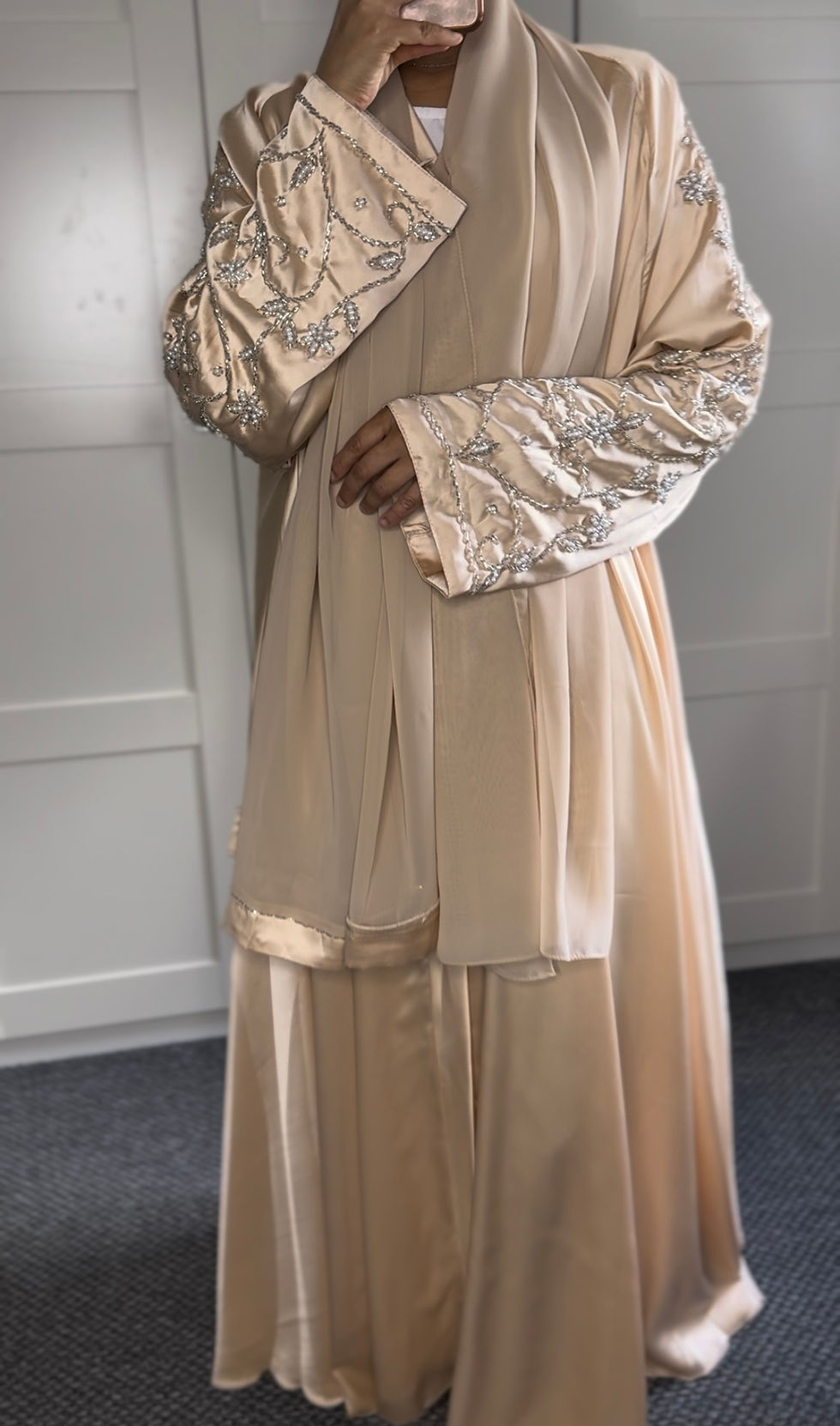Thumbnail: Plus Satin Abaya