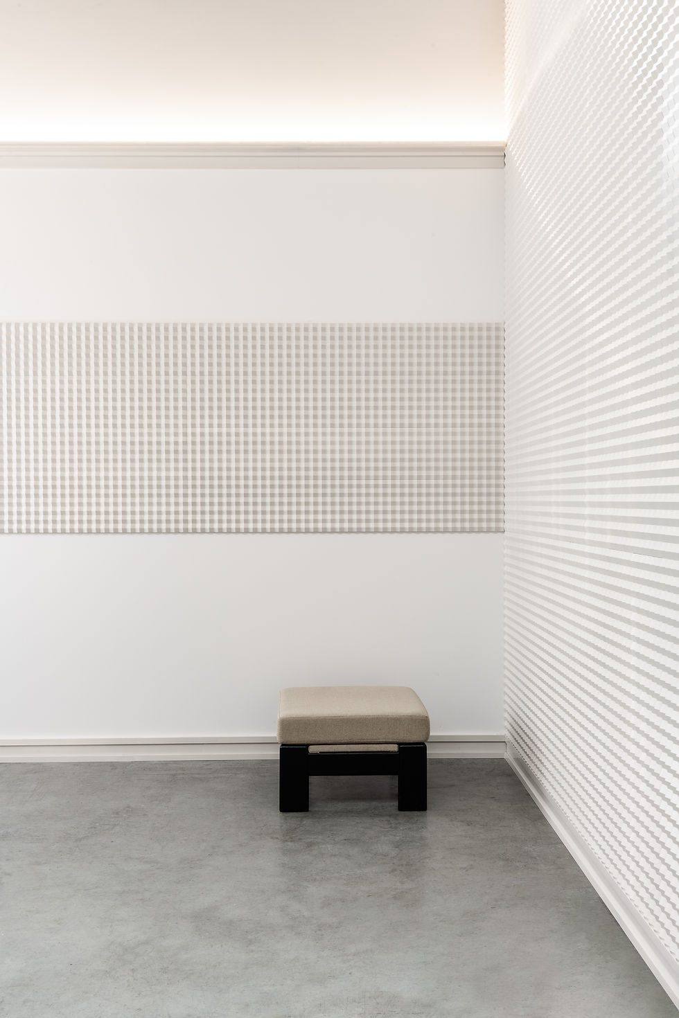 Thumbnail: w115 3d wall panel finished in white feature wall