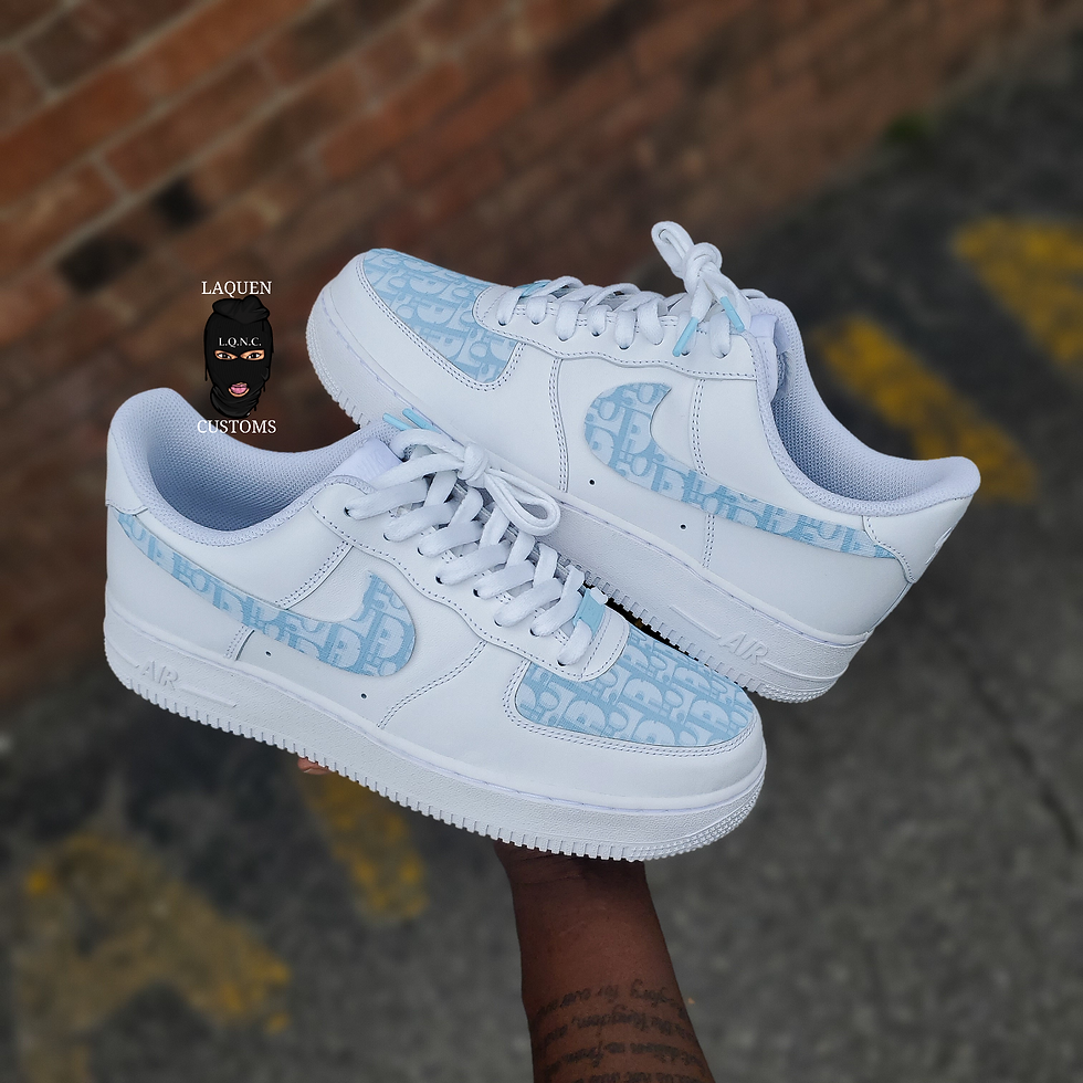 Thumbnail: "PALE BLUE D.R." AF1s