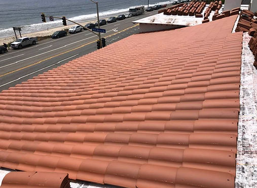 roof repair in los angeles california roof leaks.jpg