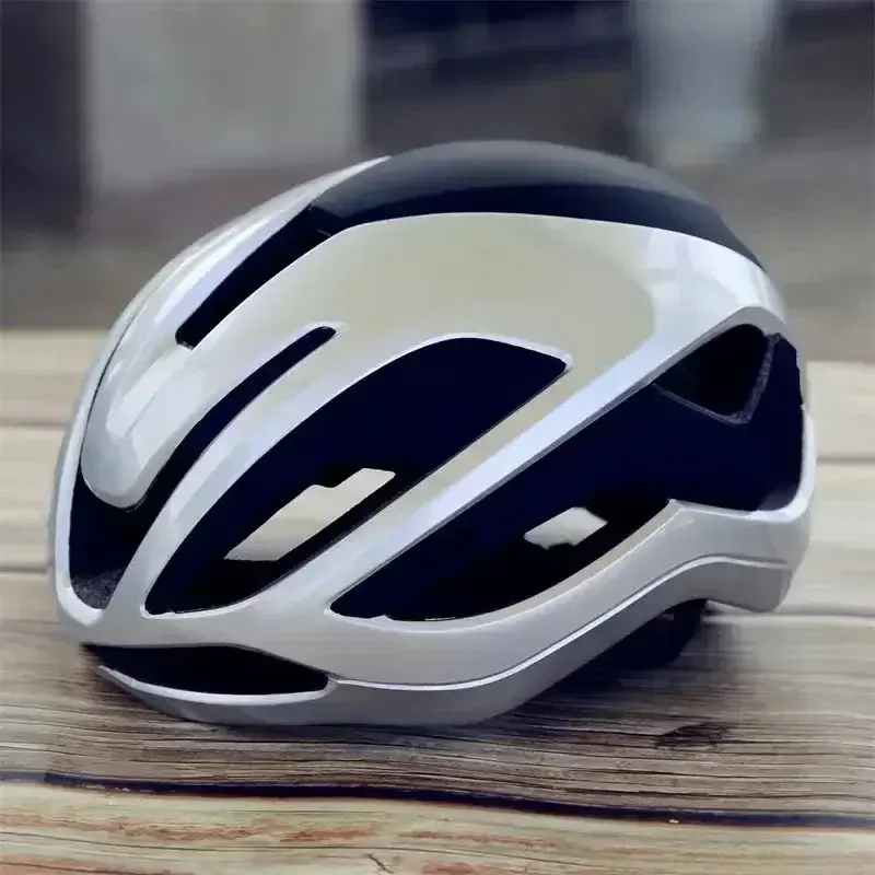 Miniatura: Aero Road Bike Helmet for Men & Women