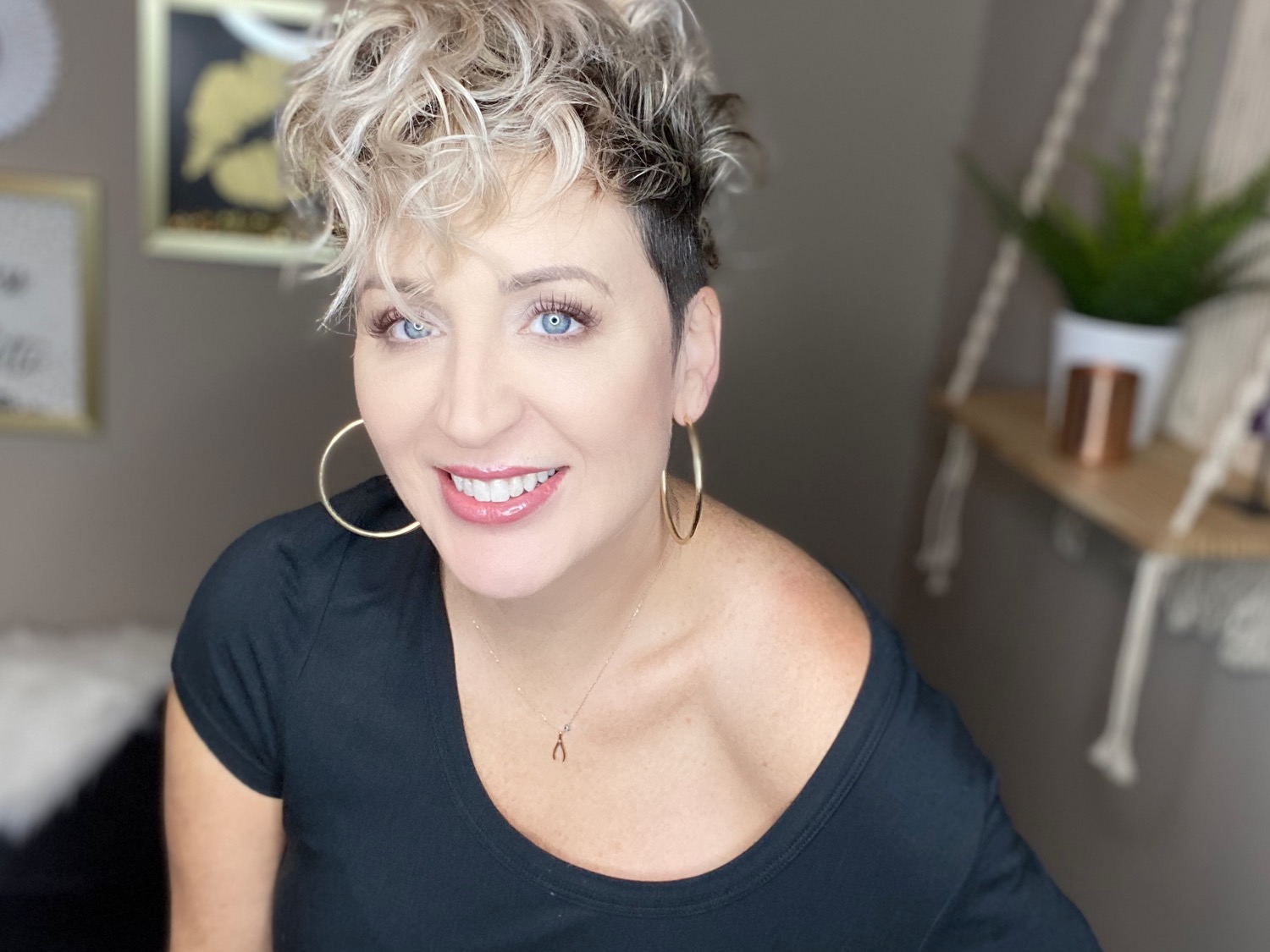 Writer: Marilyn Rose
