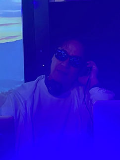 WAM ブルーDJせたっち1 .jpg