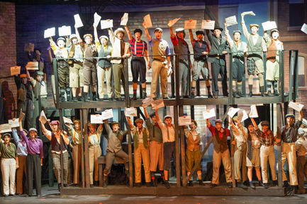 NEWSIES-APA-THURSDAY-400